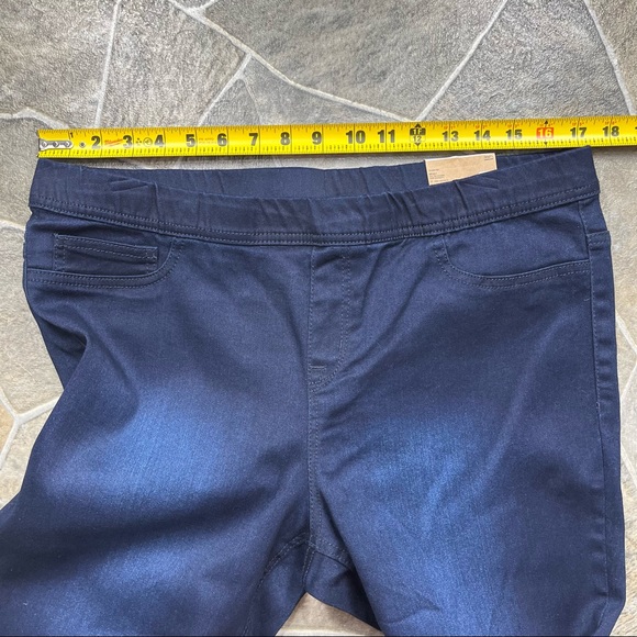 R1893 Roebuck & Co. Skinniest Leg Legging - Picture 7 of 10